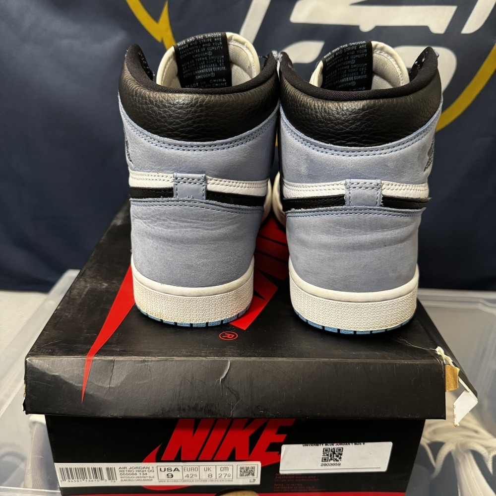 Nike Air Jordan 1 Retro High OG White Black University Blue Size 9 555088-134 - Picture 6 of 9